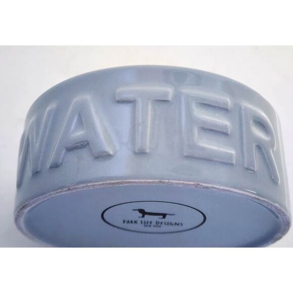 PET WATER DISH-PARK LIFE DESIGNS-Gray-Holds 1 Cup Fluid-Embossed "Water" - Picture 3 of 8